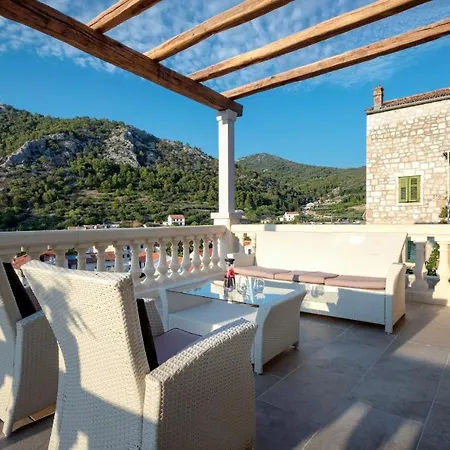Villa Magical Hvar 5 Bedrooms Aurelia Beautiful Views Outdoor Jacuzzi